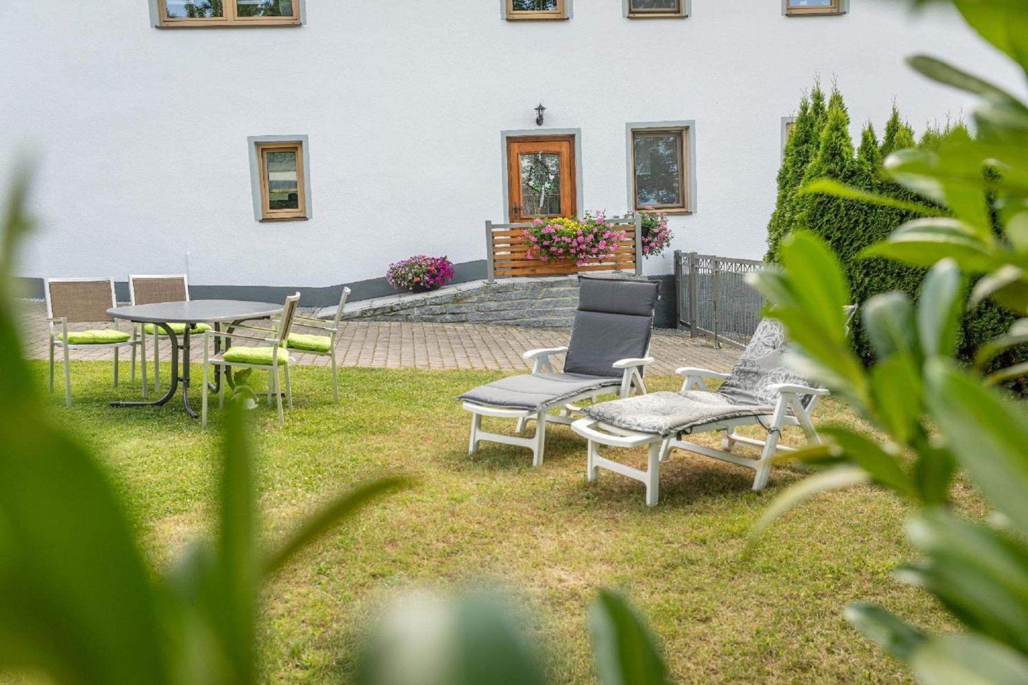 Apartment Gaestehaus Meier Und Eschlkam
